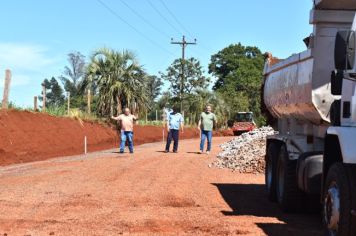 AVANÇAM AS OBRAS DE PAVIMENTAÇÃO NO MUNICPIO DE CATUÍPE