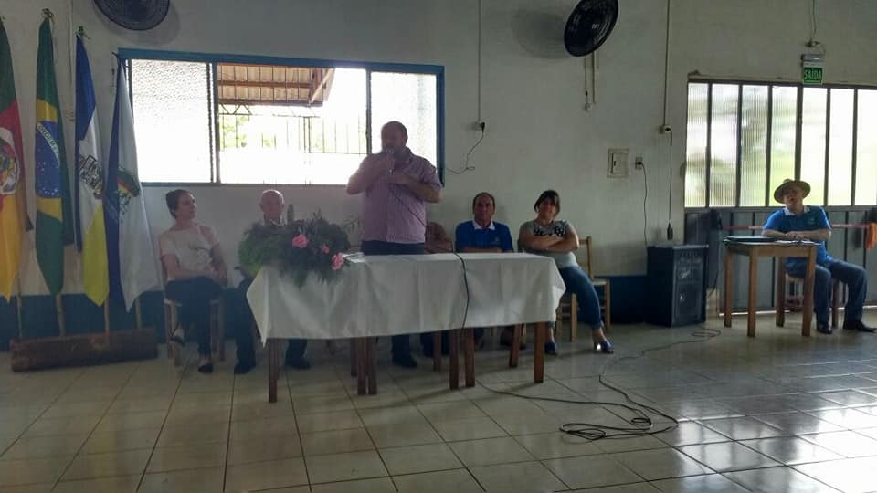 Prefeito Baroni participou do X Encontro das Casas Familiares Rurais do RS.