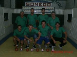 Clube Comercial conquistou o municipal de bocha cancha sintética 2015
