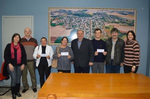 Prefeito entrega prêmios do Programa Municipal de Premiação