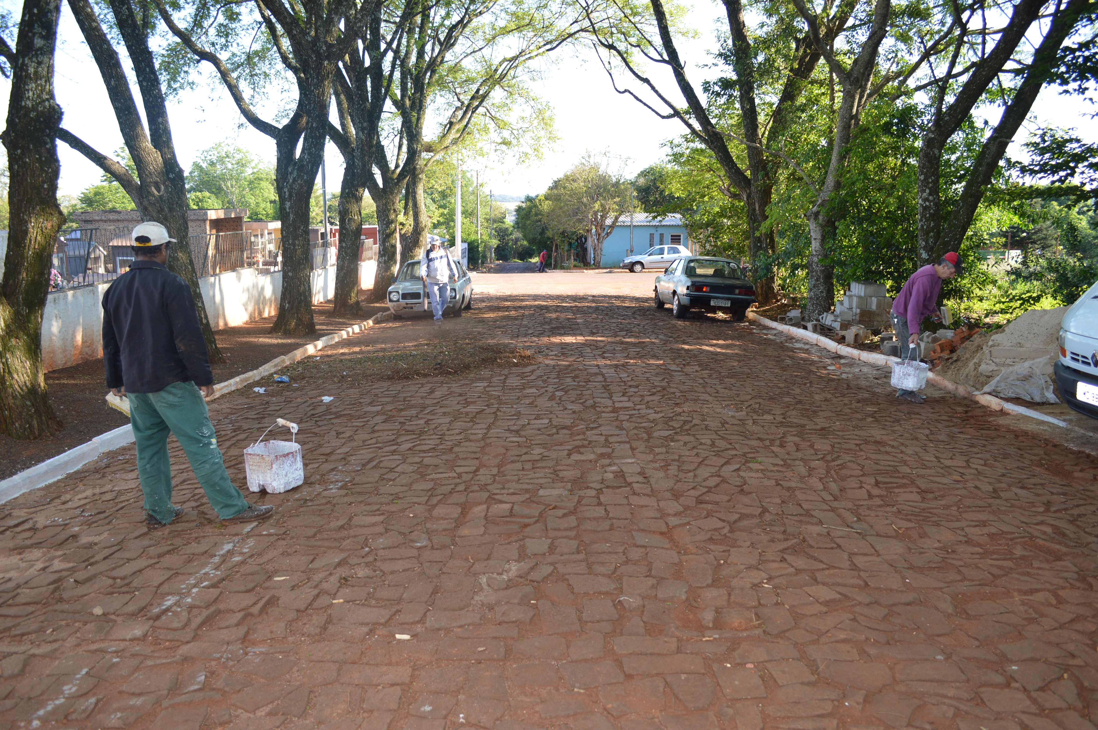 Bairro São Miguel recebe equipe de limpeza e melhoramentos nesta semana
