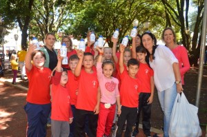 Dia Mundial da Água - Comemoração contou com diversas ações nas escolas, entre elas, a distribuição de garrafinha d'água aos alunos