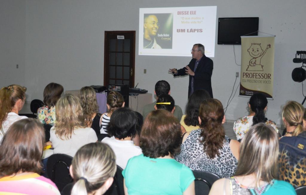 Educação promoveu mais uma palestra de formação
