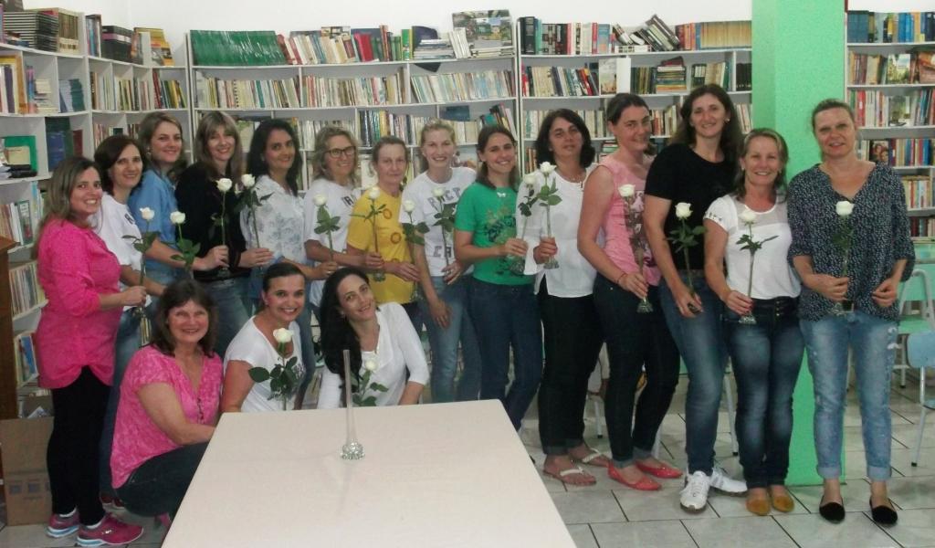 Professores alfabetizadores do município participaram do encontro de encerramento do Pacto em 2015.
