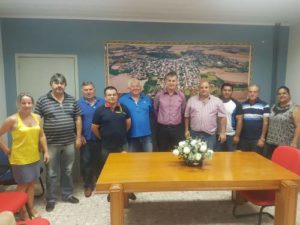 Prefeito Baroni esteve reunido com deputado Loureiro e lideranças do município