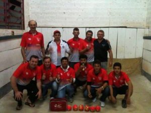 Equipe do 7 de Setembro conquista o título do municipal de bocha  - cancha calcário