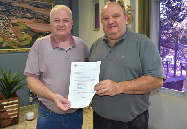 PREFEITO BARONI RECEBE ASSESSOR DO DEPUTADO AFONSO HAMM