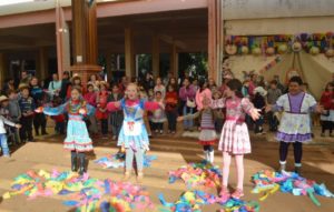 Arraiá das Escolas Municipais reuniu a comunidade escolar numa grande festa confraternização