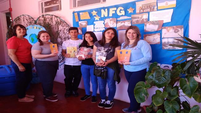 ESCOLA ULISSES SALAZAR ENTREGA PREMIAÇÃO AOS ALUNOS CLASSIFICADOS DO CONCURSO DE EDUCAÇÃO FISCAL E NOTA FISCAL GAÚCHA